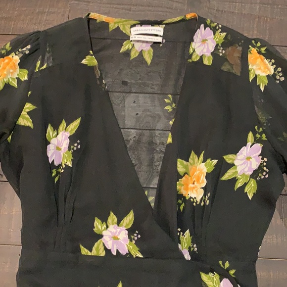 Urban Outfitters Wrap Dress with Floral Print - Picture 10 of 10
